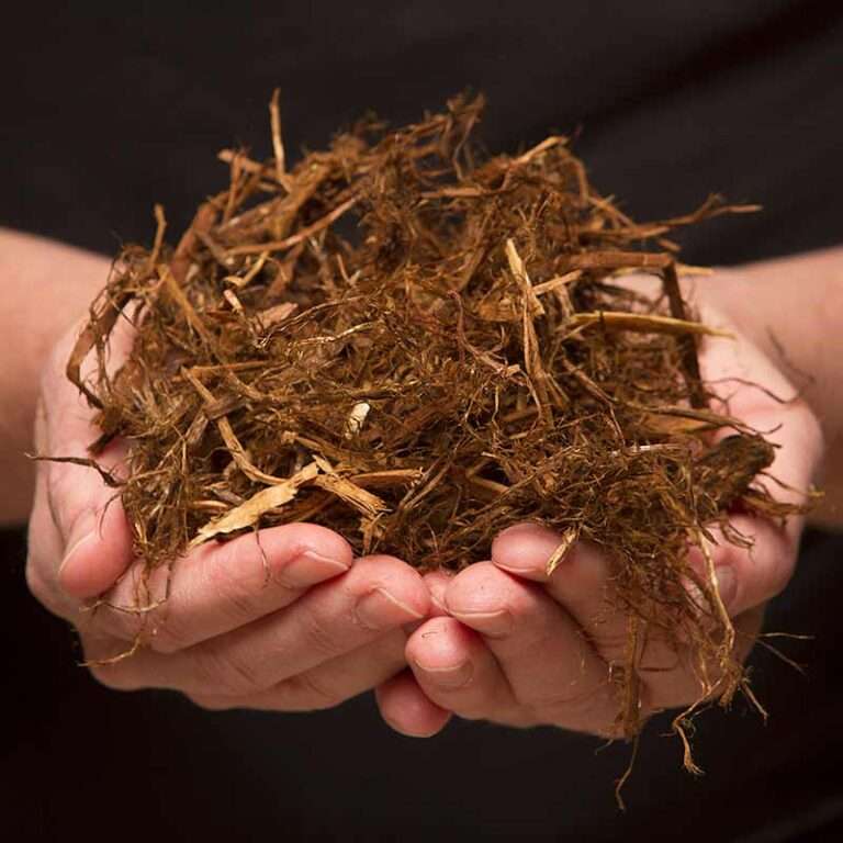 Red Cedar Mulch Green Valley Turf, Residential