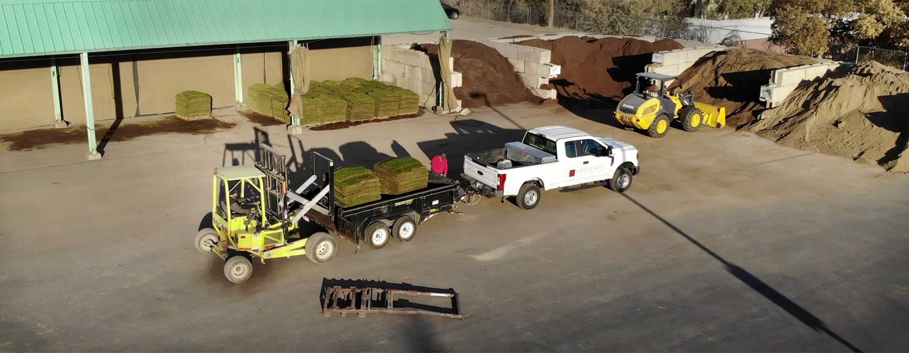 A landscape customer gets fresh pallets of sod loaded into his trailer at Green Valley Turf Co. Littleton, Colorado office. Green Valley Turf Co. in Littleton, CO.