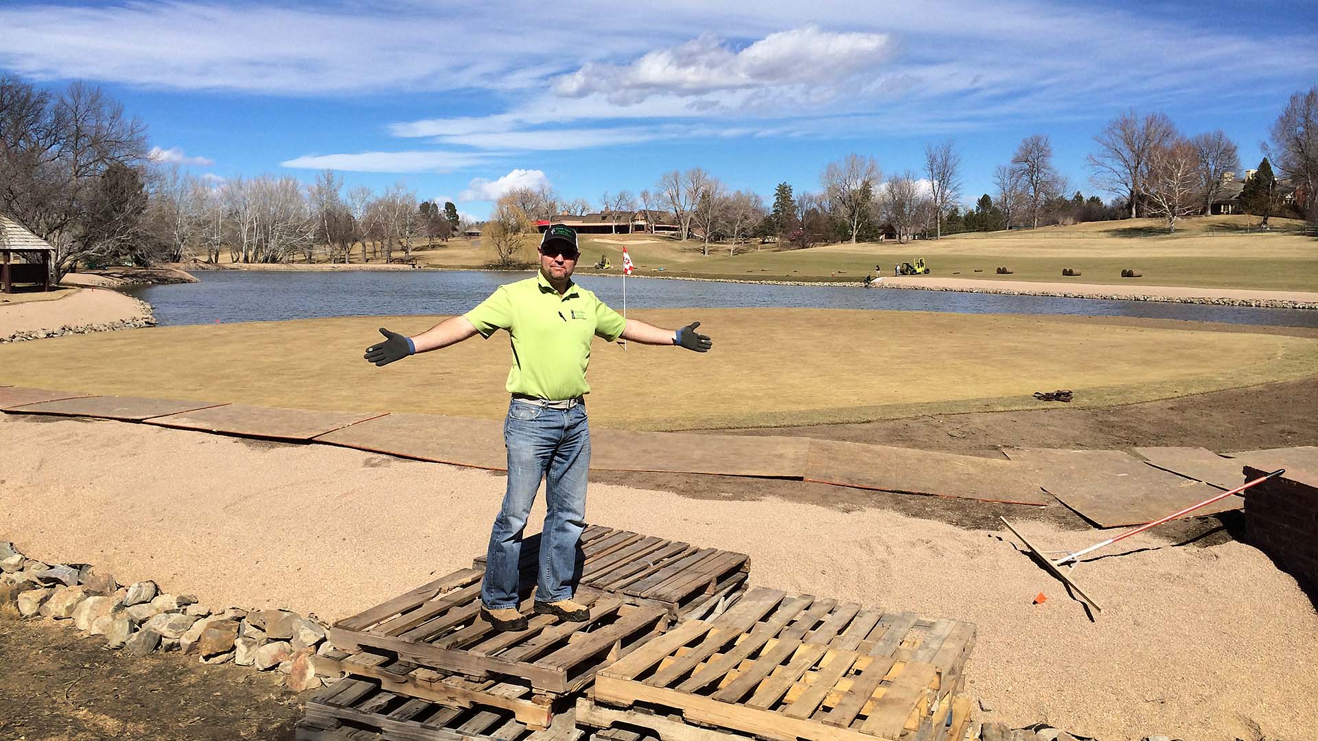 In spring 2014, Cherry Hills Country Club in Colorado rebuild #17 island green surround and the banks around the entire lake in preparation for the 2014 BMW Championship played in August